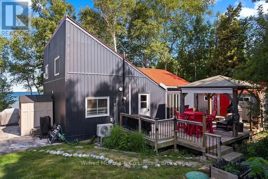 763 Bruce Road 13, Native Leased Lands